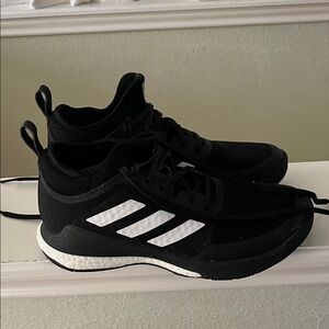 Black Volleyball Shoes